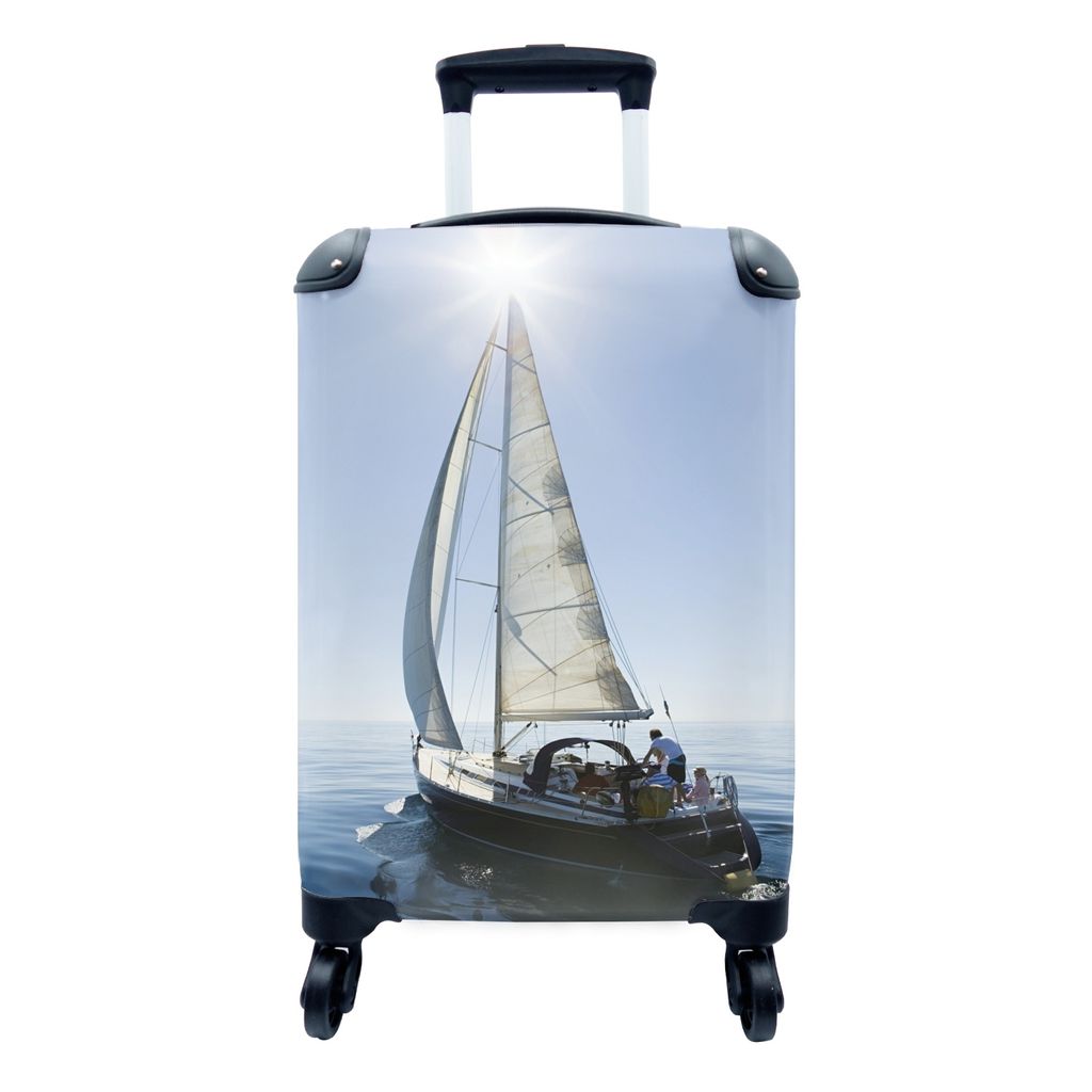 MuchoWow Koffer Handgepäck Trolley Rollkoffer Kleine Reisekoffer mit 4 Rollen - Segelboot unter brennender Sonne - Cabin Size < 55x40x23 cm & 55...