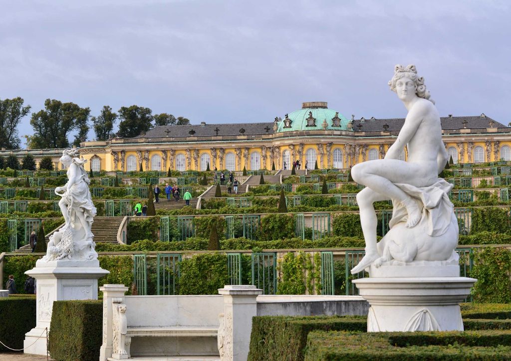 hansepuzzle 41396 - Sanssouci Puzzle, 260 Teile, Orte, 41,0 x 28,0cm mit hochwertiger Aufbewahrung, Kartonbox und wiederverschließbarem Beutel