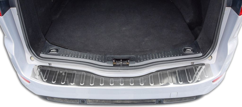 J&J Automotive | Nerezový kryt náraznika pre Ford Mondeo 4, Obrázok produktu 