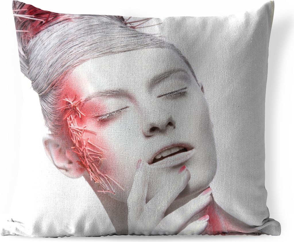 MuchoWow Outdoor Kissen - Frau - Weiß - Rot - 60x60 cm - Wetterfest - Lounge Kissen - Dekoration - Schlaf Kissen