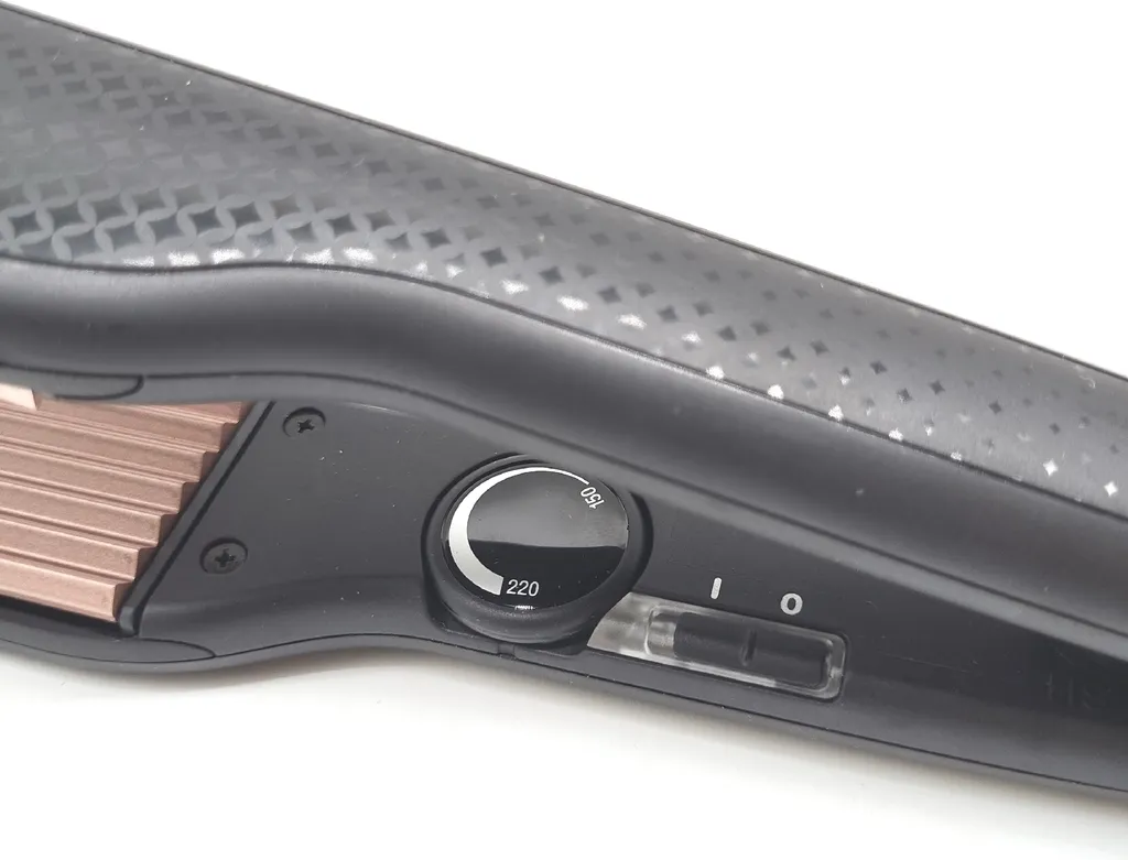 Fer à gaufrer Remington S3580 Ceramic Crimp 220 pour cheveux texturés - 16