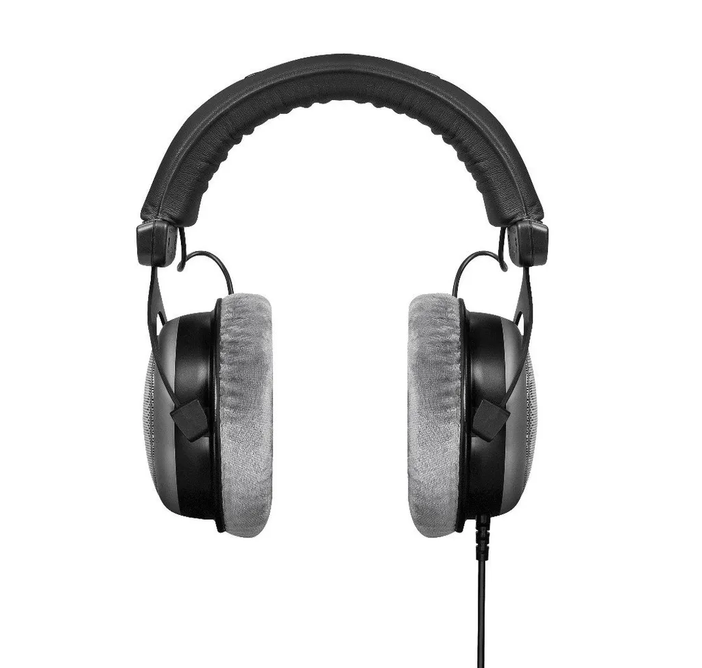 Casque Beyerdynamic DT 880 PRO pour mastering audio et écoute analytique