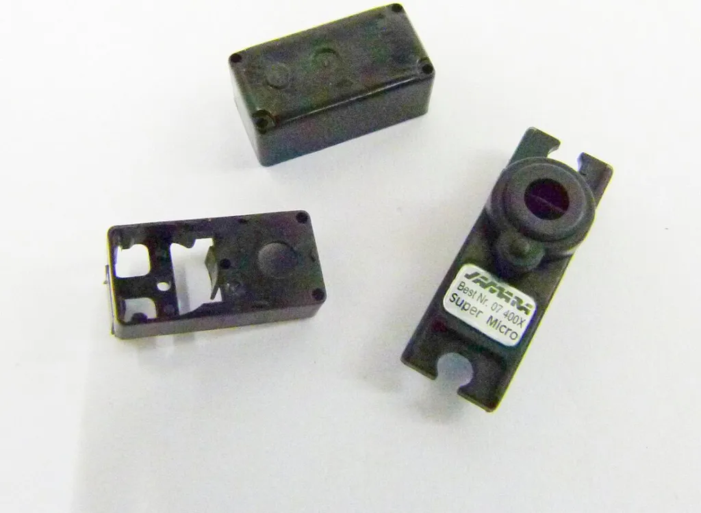 Mini Servo de Direction Jamara pour Optimiser vos Modèles Réduits RC