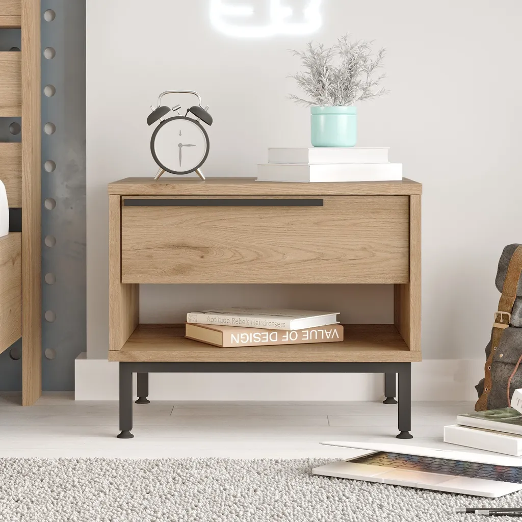 Table de chevet fonctionnelle pour optimiser le rangement du lit - 3