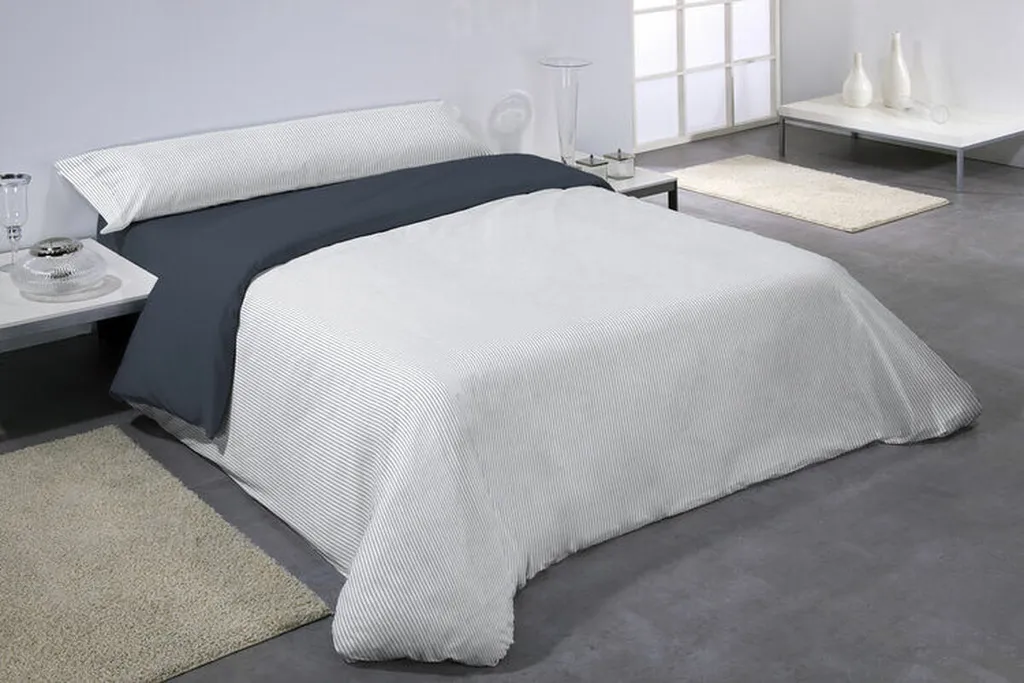 Housse de couette Hosteline TENERIFE bleu 3 pièces en coton doux