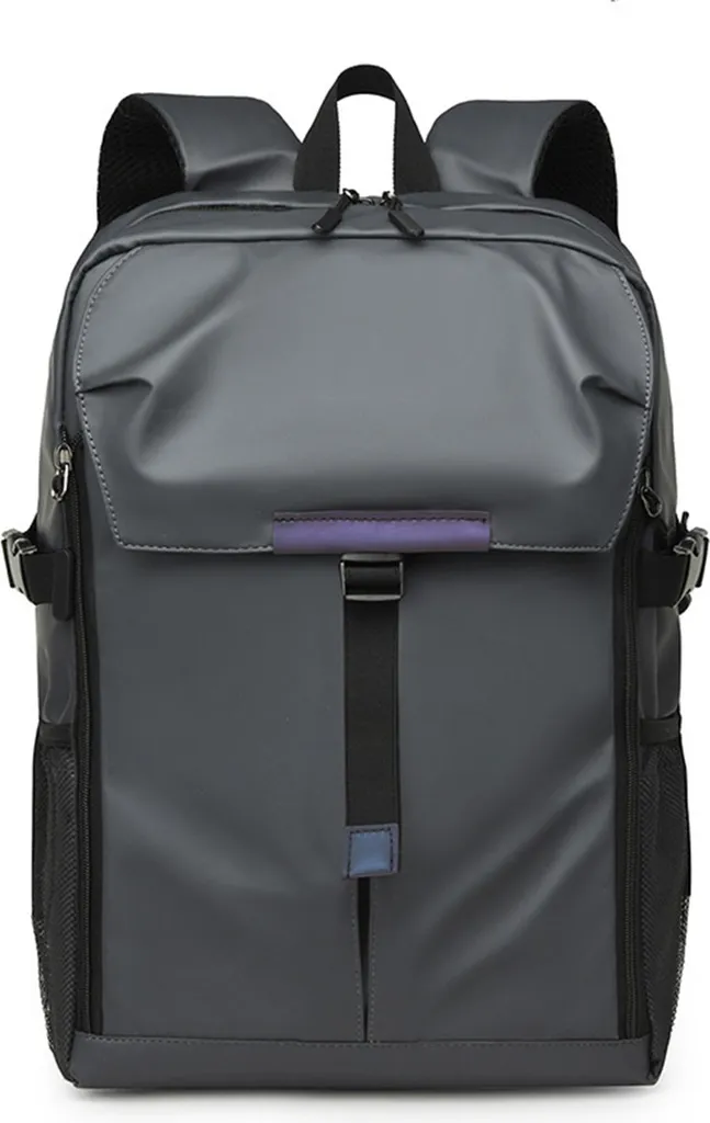 Sac à dos sport pour ballon et casque idéal pour entraînements moto