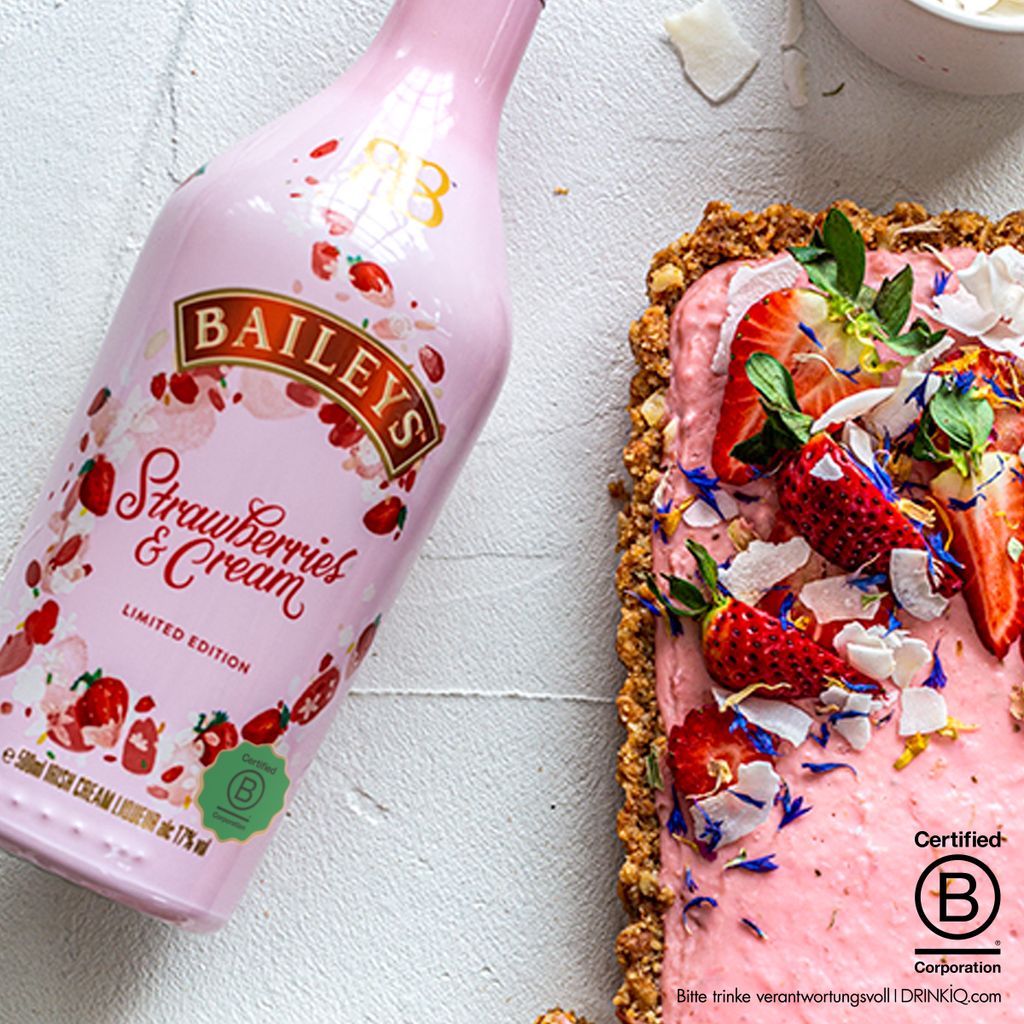Baileys Strawberries & Cream, Irish Cream Likör, 17% vol, Produktbild 