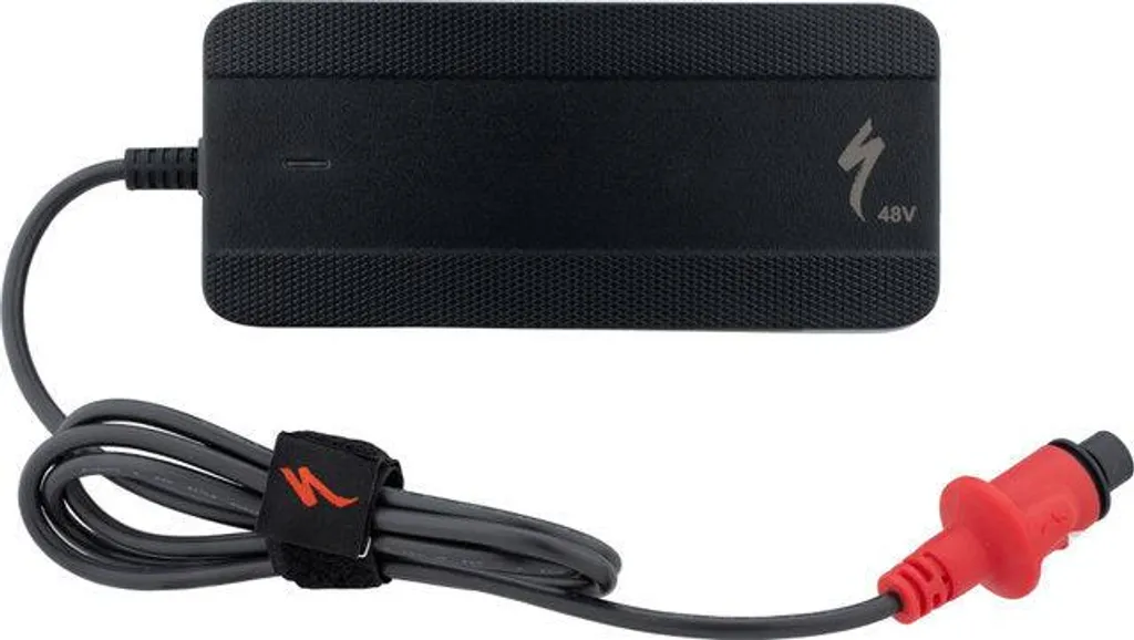 Chargeur de batterie 48V avec câble UE noir - Alimentation fiable 48 V