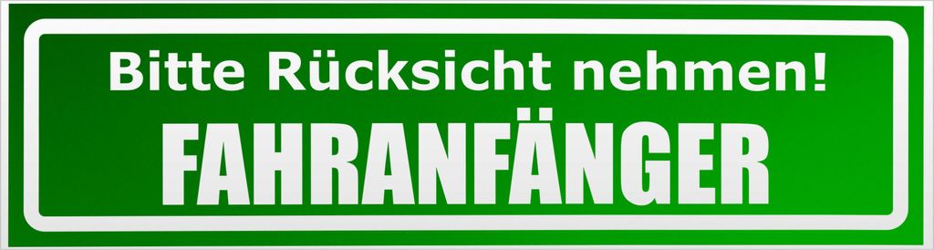 Kiwistar Bitte Rücksicht nehmen. Fahranfänger invertiert Magnetschild Schild magnetisch - 45cm Grün - reflektierend - Magnetfolie für Auto PKW Kfz