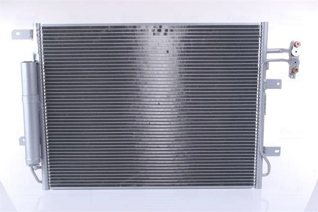 Condenseur Nissens 940481 Haute Résistance pour Range Rover JRB500190