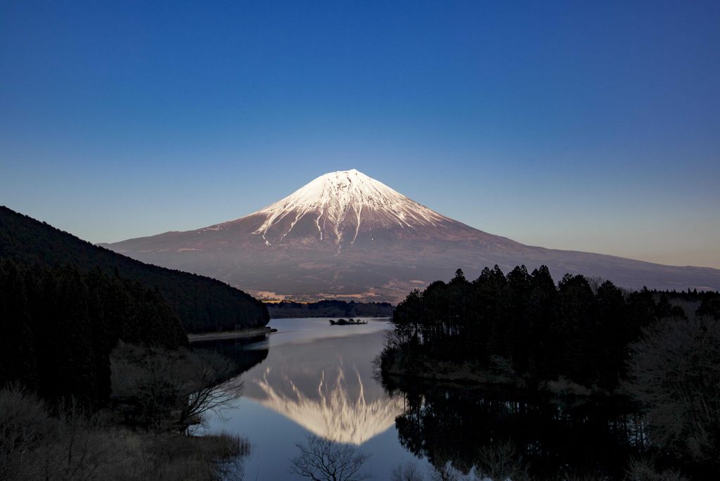 hansepuzzle 16211 - Mount Fuji Puzzle, 2000 Teile, Natur, 90,0 x 60,0cm mit hochwertiger Aufbewahrung, Kartonbox und wiederverschließbarem Beutel