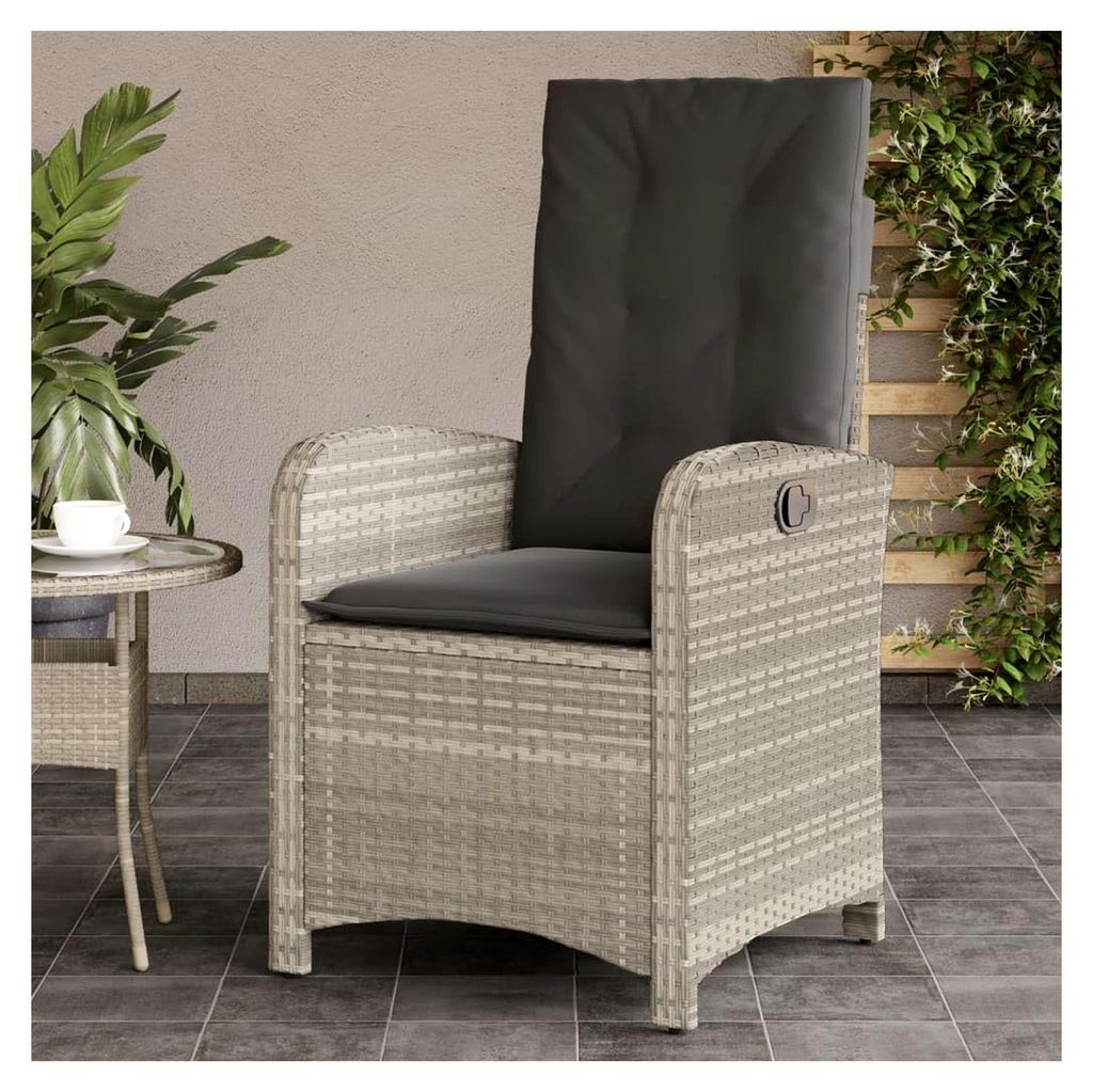 Verstellbarer Gartensessel mit Kissen in Hellgrau aus Poly Rattan
