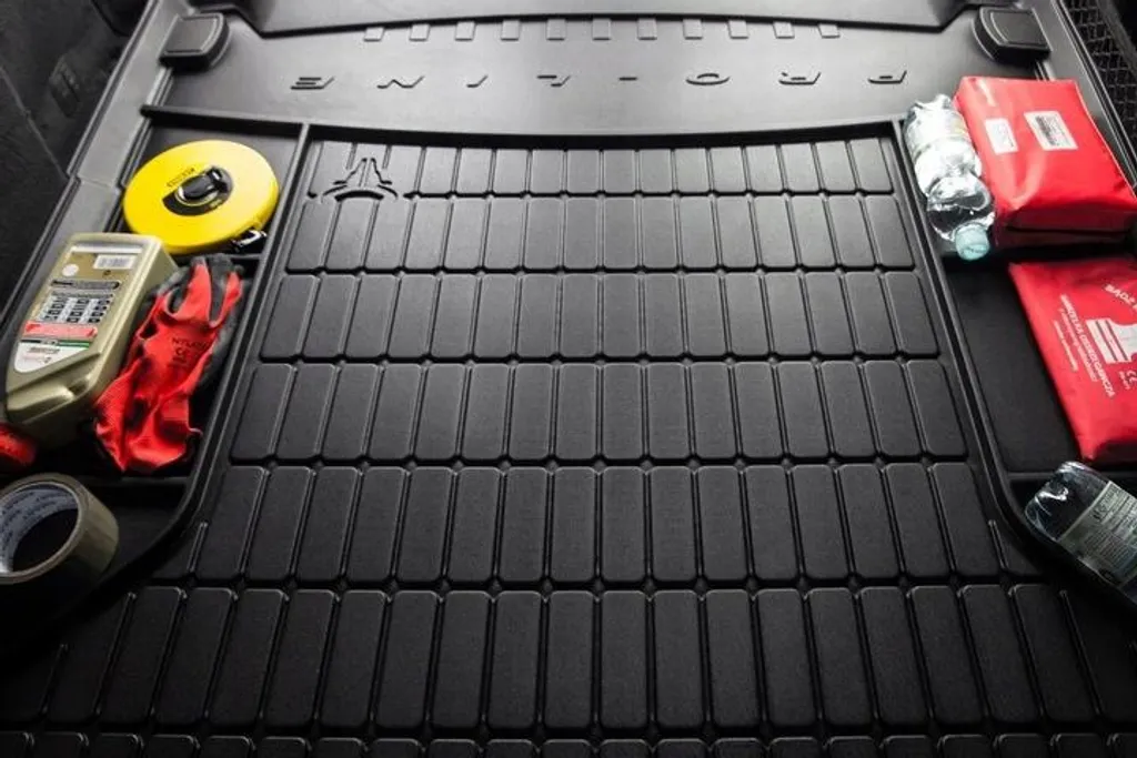 Set Full-Check BMW X3 G01: Tappetini Gomma 3D + Vasca Baule Off-Road - 7