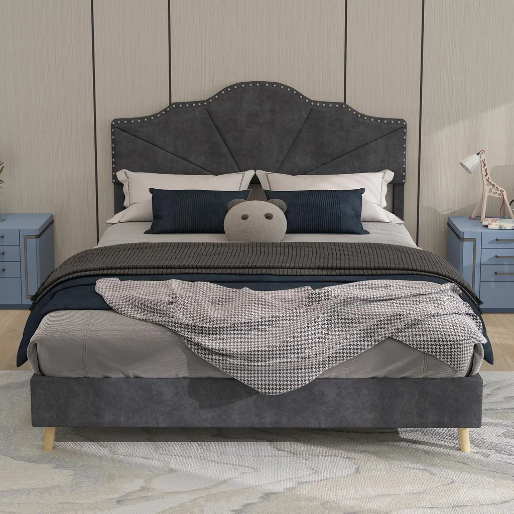 Lit moelleux gris 140x200 cm à haute tête de lit capitonnée cosy