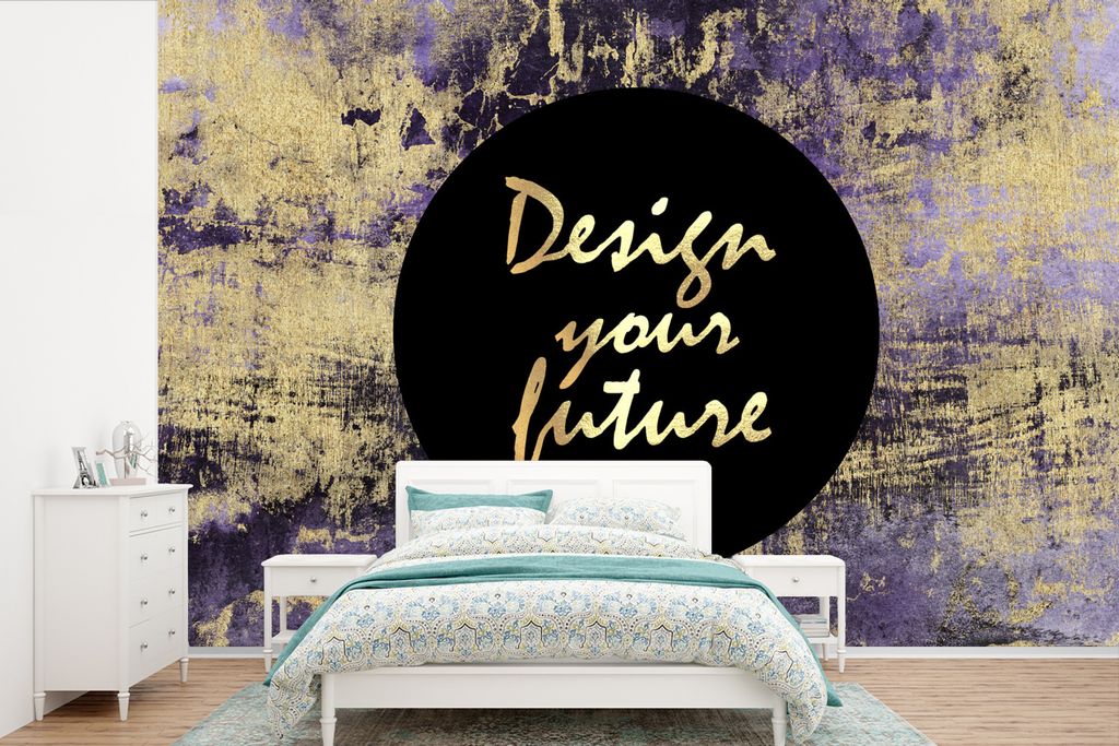 MuchoWow Fototapete für Wohnzimmer oder Schlafzimmer Wandtapete Vinyl Motivtapete Zitat - Schwarz - Gold - Lila - 360x240 cm - Vinyl-Tapete