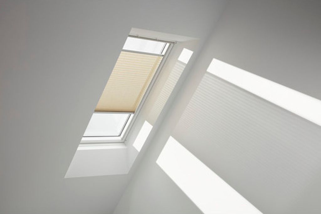 Velux Plissee-Faltstore sandbeige uni manuell FHL MK10 1277SWL
