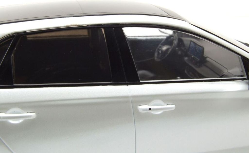 MCG 18376 Hyundai i30 N Limited Edition 2021 weiß metallic Produktbild 5