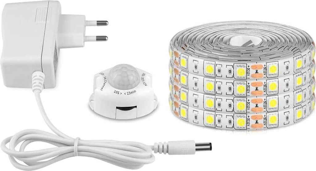 5 m LED Lichtleiste mit Bewegungsmelder, selbstklebend & wasserdicht IP65, 12 V Netzteil, für Schlafzimmer, Küche, Schränke, warmweiß