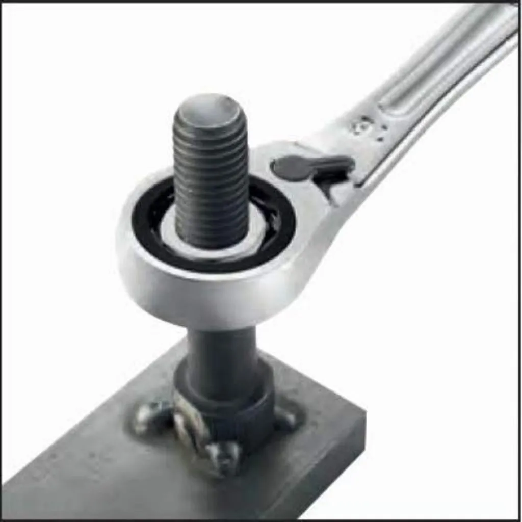 Recensione Facom 467B.13 | La Migliore Chiave a Cricchetto 13mm per Auto - 5