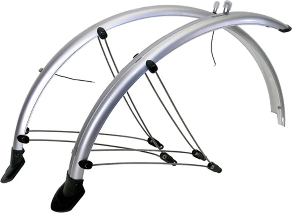 Garde-boue 28 pouces M-Wave 45mm : Solution Anti-Projections avec Dynamo