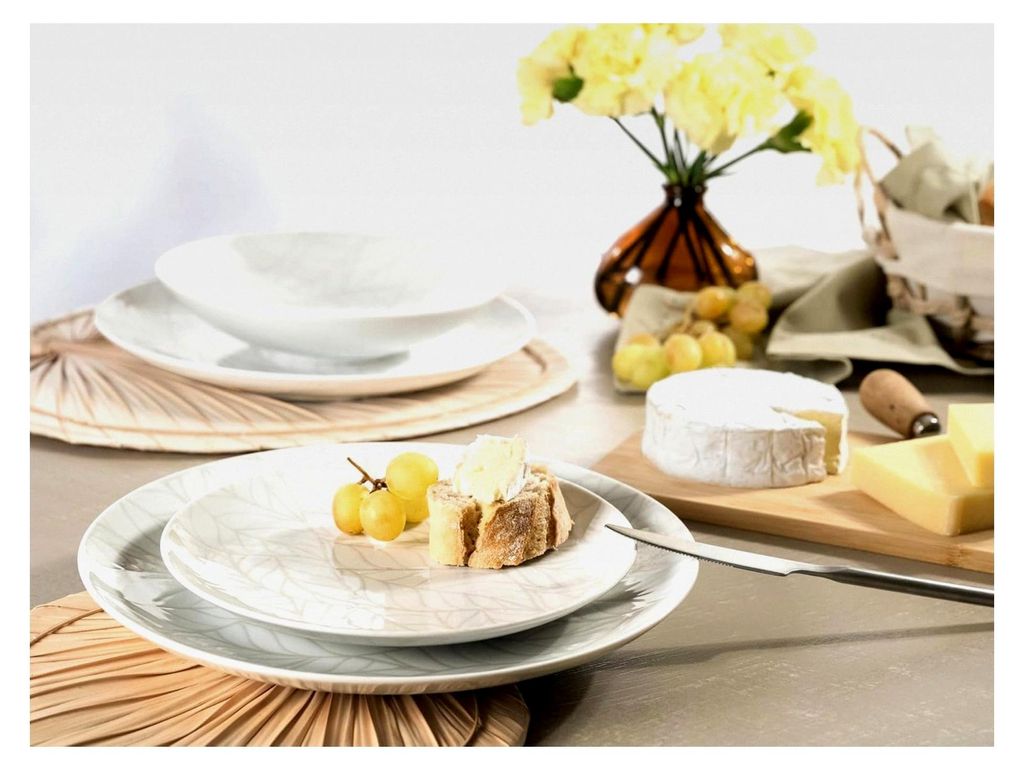 Blätter-Serie - 12-teiliges Geschirrset für 4 Personen, Porzellanteller Set, spülmaschinen- und mikrowellengeeignet, hergestellt in Europa