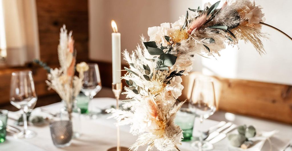 mydays Trockenblumen Kranz selber machen München; Erlebnis verschenken oder selbst erleben; Gutschein für 1 Person(en)