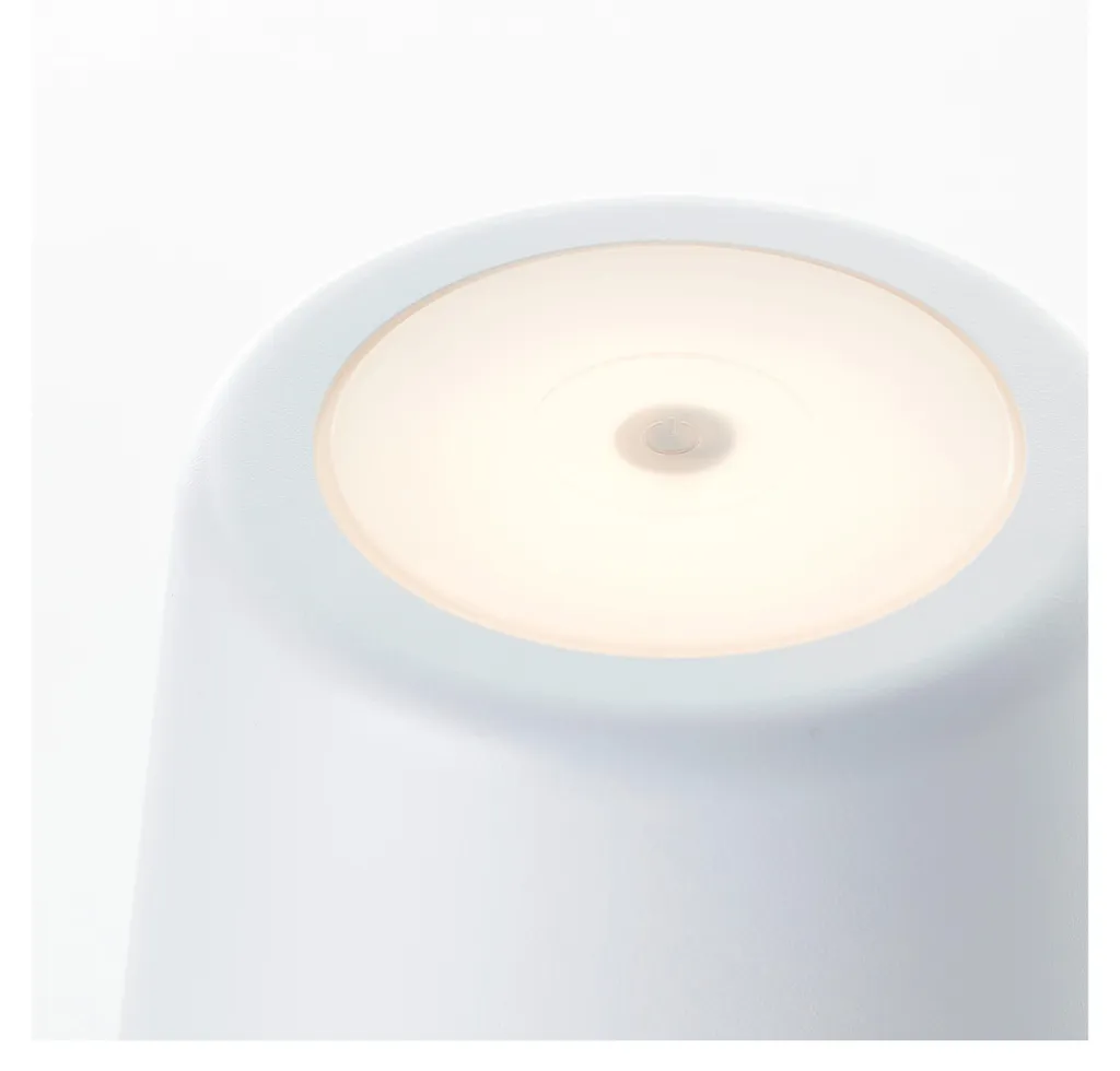 Fini les Câbles : Lampe LED Rechargeable Kaami pour Éclairage Nomade - 4