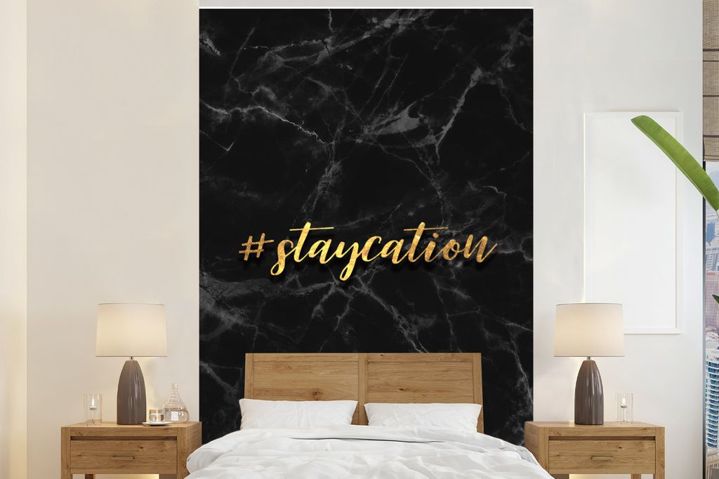 MuchoWow Fototapete für Wohnzimmer oder Schlafzimmer Wandtapete Vinyl Motivtapete Zitate - Urlaub - Gold - Marmor - 200x300 cm - Wanddekorationen