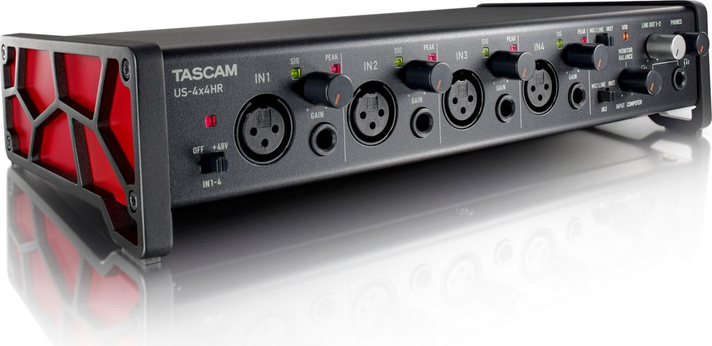 Tascam US-4X4HR Audio-Interface für Aufnahmen