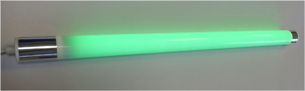 9878 LED VISION Stab 18 W 123cm WK IP20 Kunststoff-Röhre Türkis