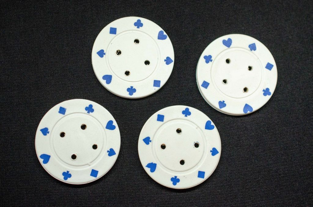 4x Jeton Pokerchips Knöpfe Poker 4x Jetons Miniblings Knopf Karneval 40mm weiß