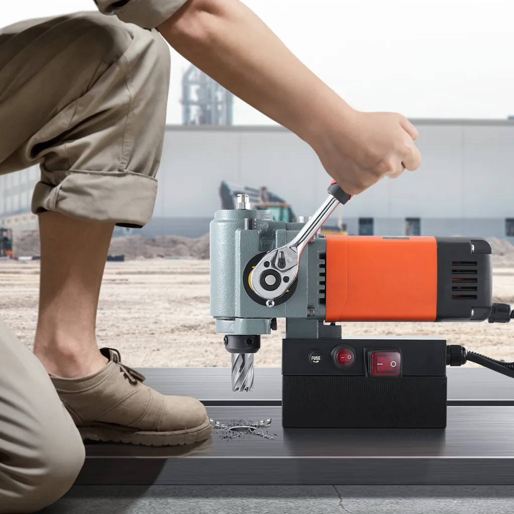 Perceuse magnétique compacte 1300W avec carotteuse 35mm profil bas - 8