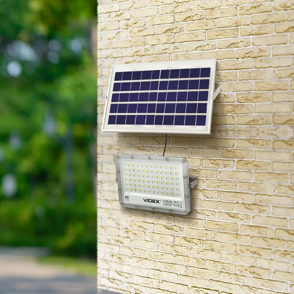 Projecteur LED Solaire Puissant pour Éclairage de Jardin et Façade IP65 - 6