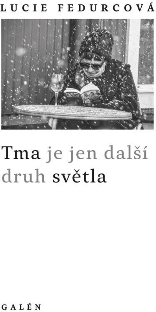 Ouvrage poétique Tma je jen další druh světla, reliure de luxe