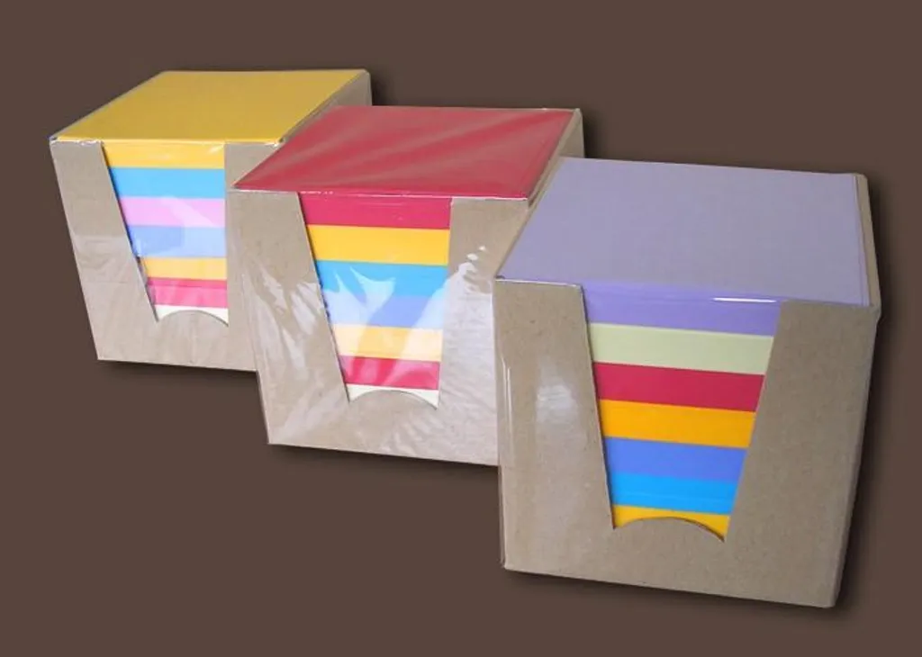 Lot de 20 Blocs Cubes de 600 Feuillets Multicolores Format Carré Standard - 2