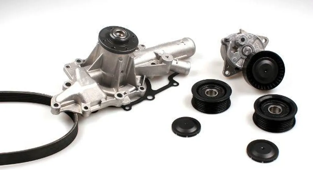 Kit pompe à eau HEPU PK15380 et courroies OE 6462001001 pour Sprinter