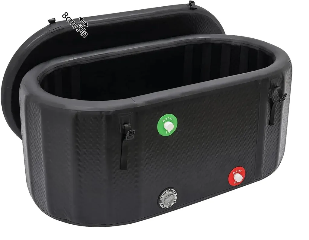 Récupération musculaire par bain glacé gonflable et portable noir