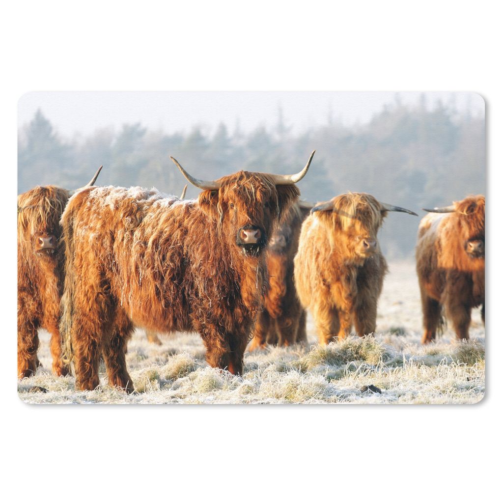 MuchoWow Mauspad Mousepad Schottische Highlander - Schnee - Wald 27x18 cm - Mousepads - Maus Mat - Pad - Mausunterlage - Büroartikel - Desk Matten