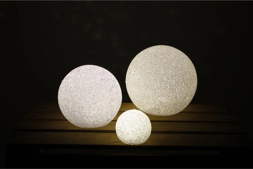 Boule Lumineuse LED sans Fil pour Décorer Facilement Table et Jardin x24