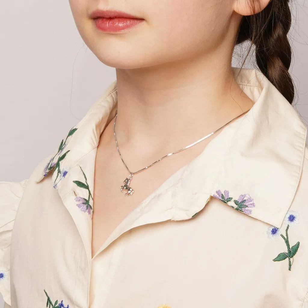 Bijou enfant cheval argent 925, collier ajustable avec médaille ciselée - 5