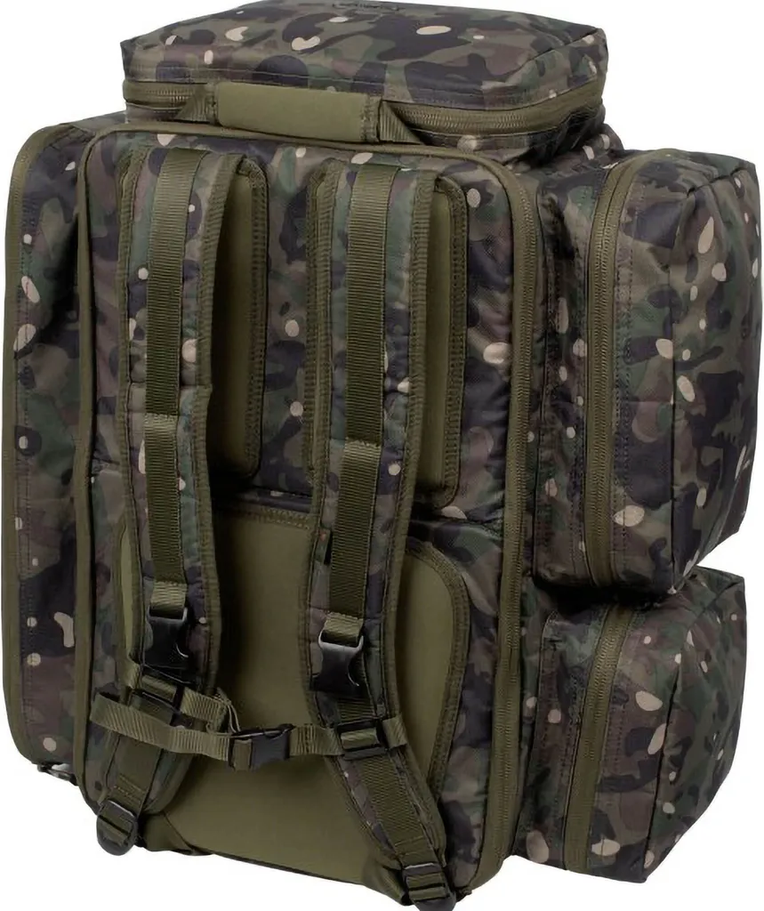 Organisez votre matériel avec le sac à dos Trakker NXC Camo Deluxe Rucksack