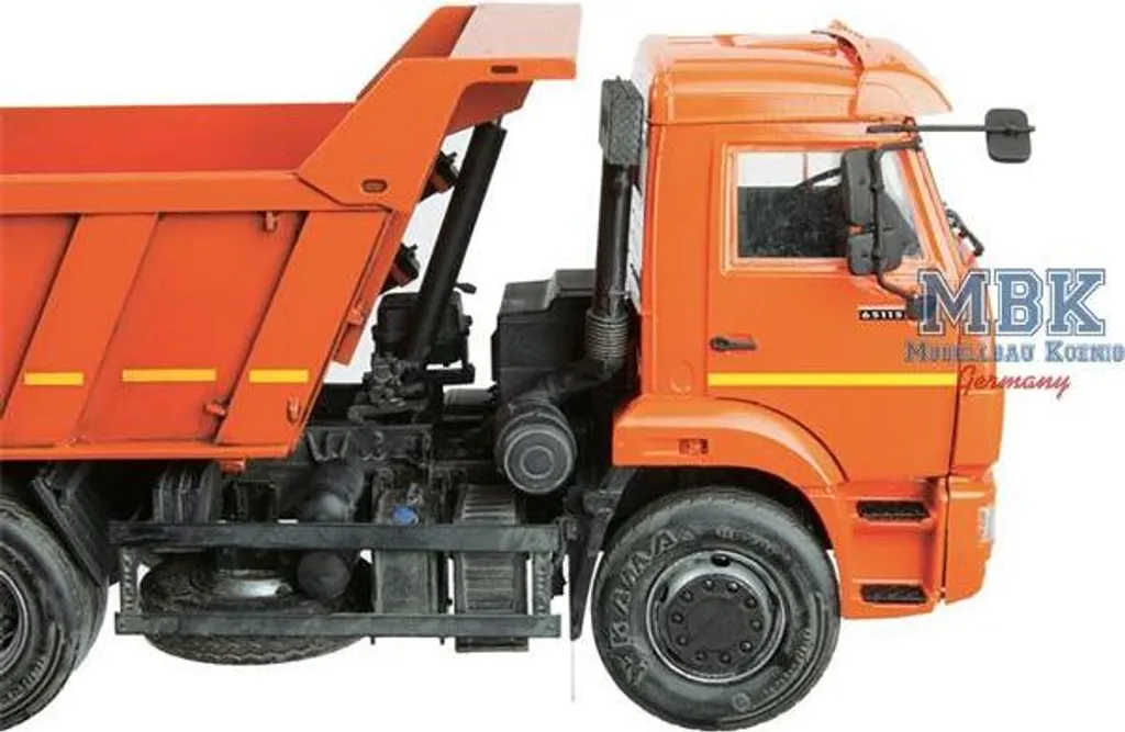 Kamaz 65115 Camion-benne 1:35 Kit de Construction Détaillé avec Benne
