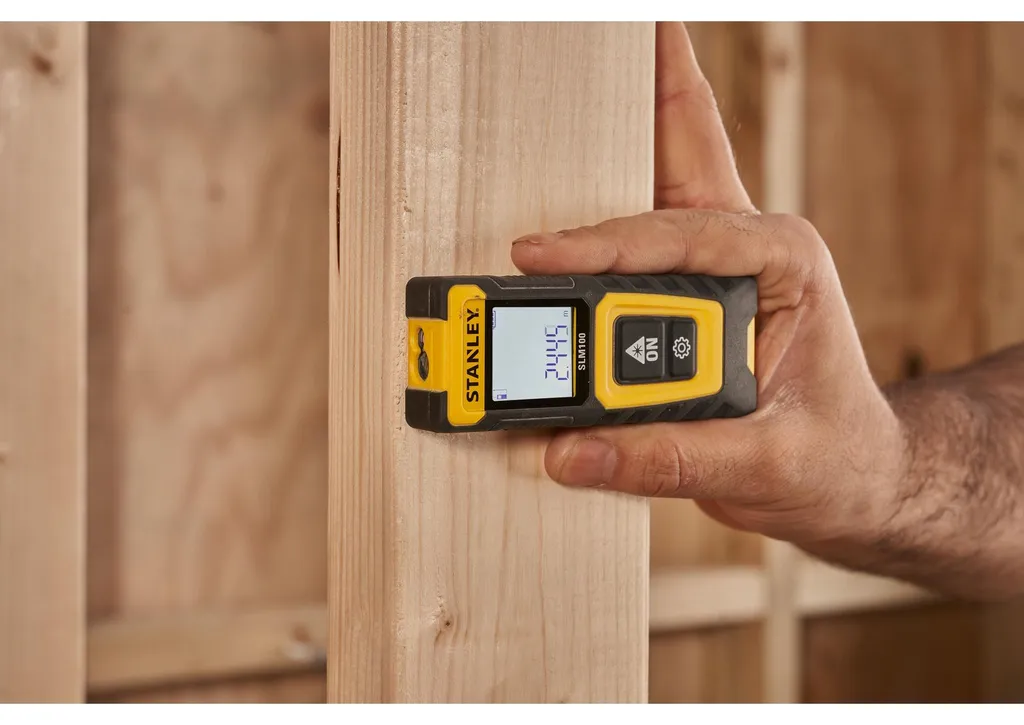 Mètre Laser Stanley SLM100 30m - Appareil de Mesure Digital Compact - 10
