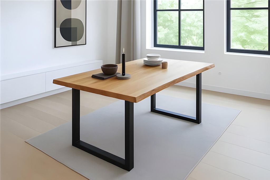 Esstisch Baumkante 160 x 85 cm Wildeiche U-Gestell schwarz SERRA