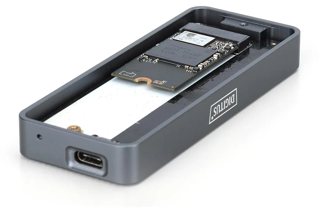 Boîtier de disque dur externe M.2 SSD USB avec accessoires inclus