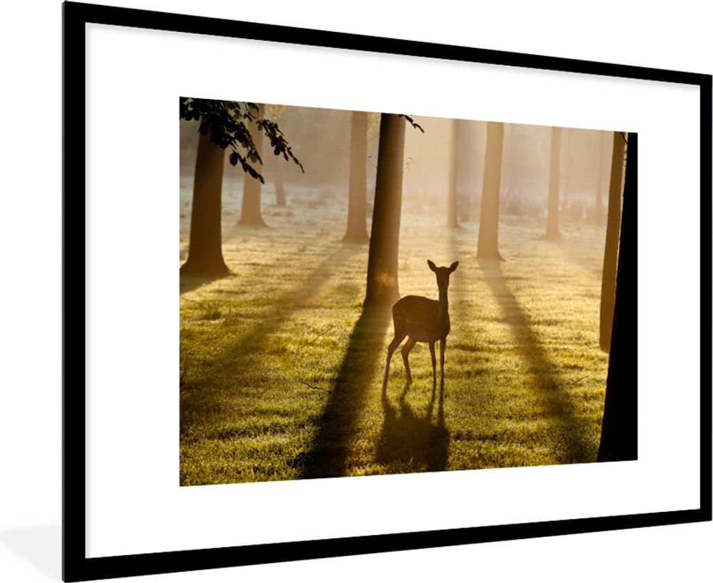 MuchoWow Gerahmtes Poster Hirsche - Sonne - Bäume 90x60 cm - Poster mit Schwarzem Bilderrahmen Wandposter Rahmen Foto Bilder - Wanddekoration - ...