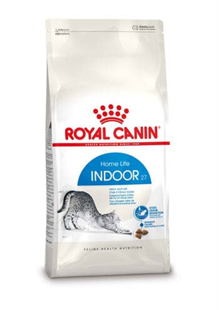 A bag of Royal Canin Feline Indoor cat food.