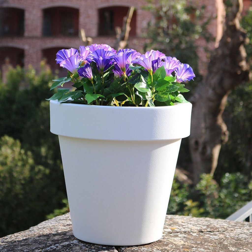 NewGarden MAGNOLIA 60 LED beleuchteter Blumentopf, runder Pflanzkübel groß, außen E27 ø57x57cm IP65
