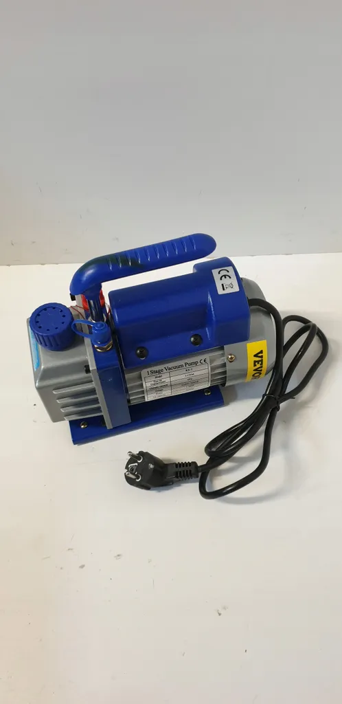 Détectez les Fuites AC avec ce Kit Pompe à Vide 3 CFM 1/4HP - Solution Complète - 7
