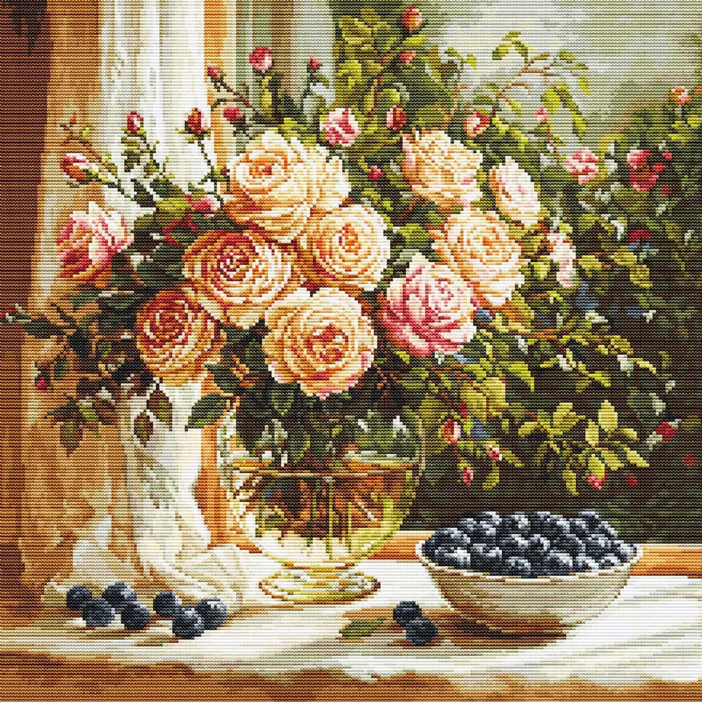 Kit da Ricamo Luca-S Collezione Oro Vaso con Rose e Mirtilli